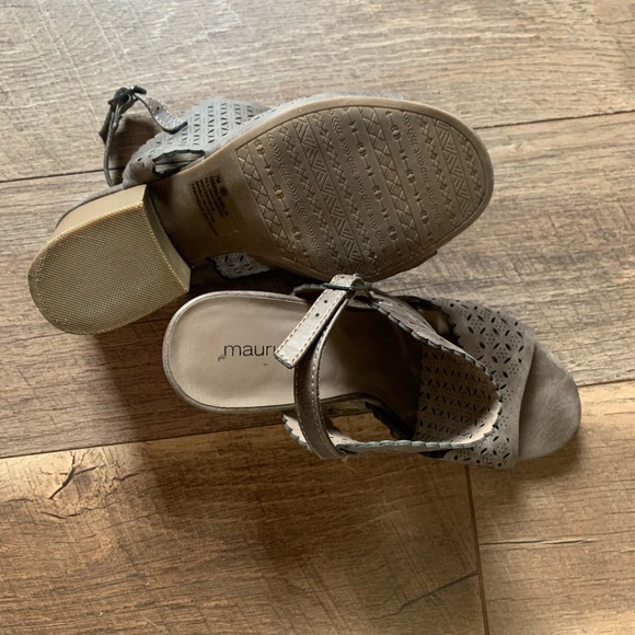 Maurices Chunky Heel Sandal Sz 7 M - Picture 6 of 8